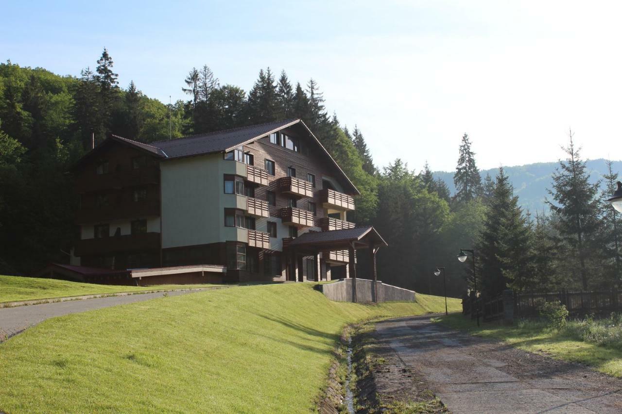 Monte Cervo Bio Hotel & Spa Covasna Ngoại thất bức ảnh