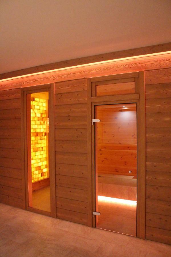 Monte Cervo Bio Hotel & Spa Covasna Ngoại thất bức ảnh