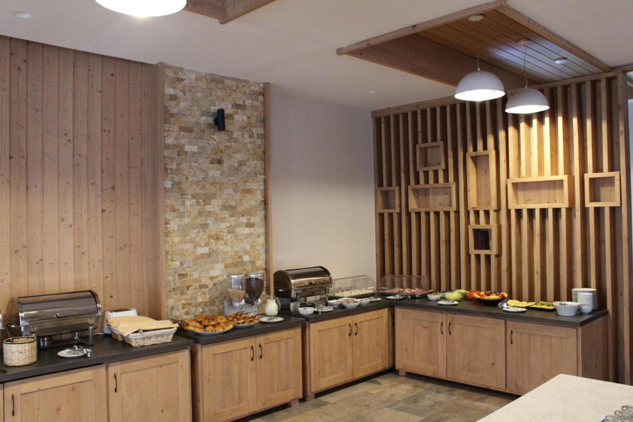 Monte Cervo Bio Hotel & Spa Covasna Ngoại thất bức ảnh